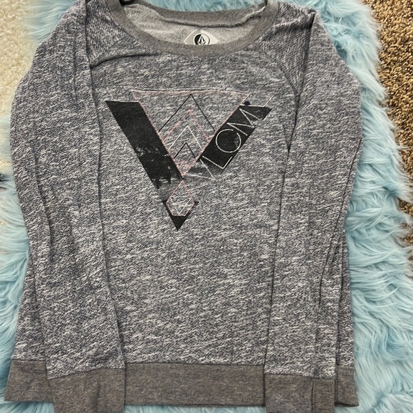 NWOT! Grey and Pink Volcom Sweatshirt! Size small - Picture 1 of 4